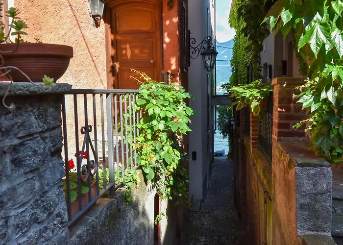 Pescallo Lägenhet *